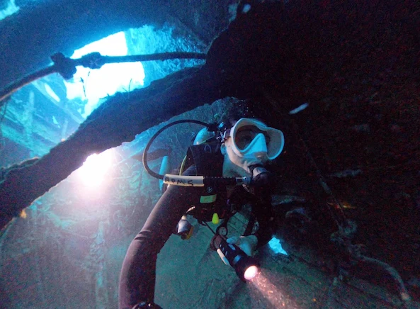 Wreck Dive